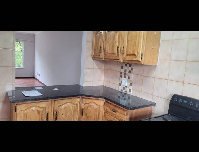 2 BEDROOM TOWNHOUSE FOR SALE IN NEW REDRUTH
